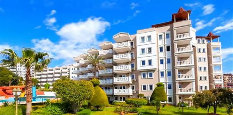 Larina Family Resort Hotel